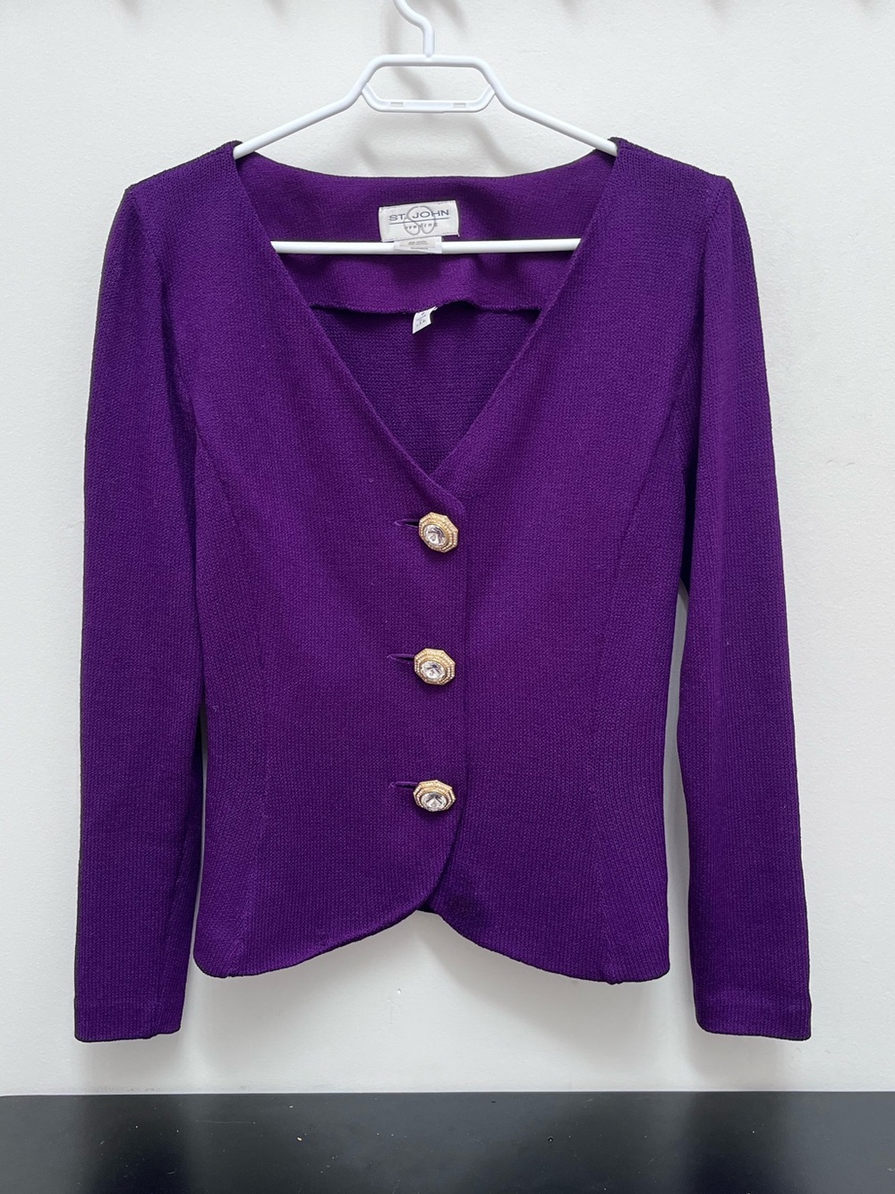 Vintage St. John Purple V‑Neck Knit Wool Blend Blazer with Gold Buttons USA